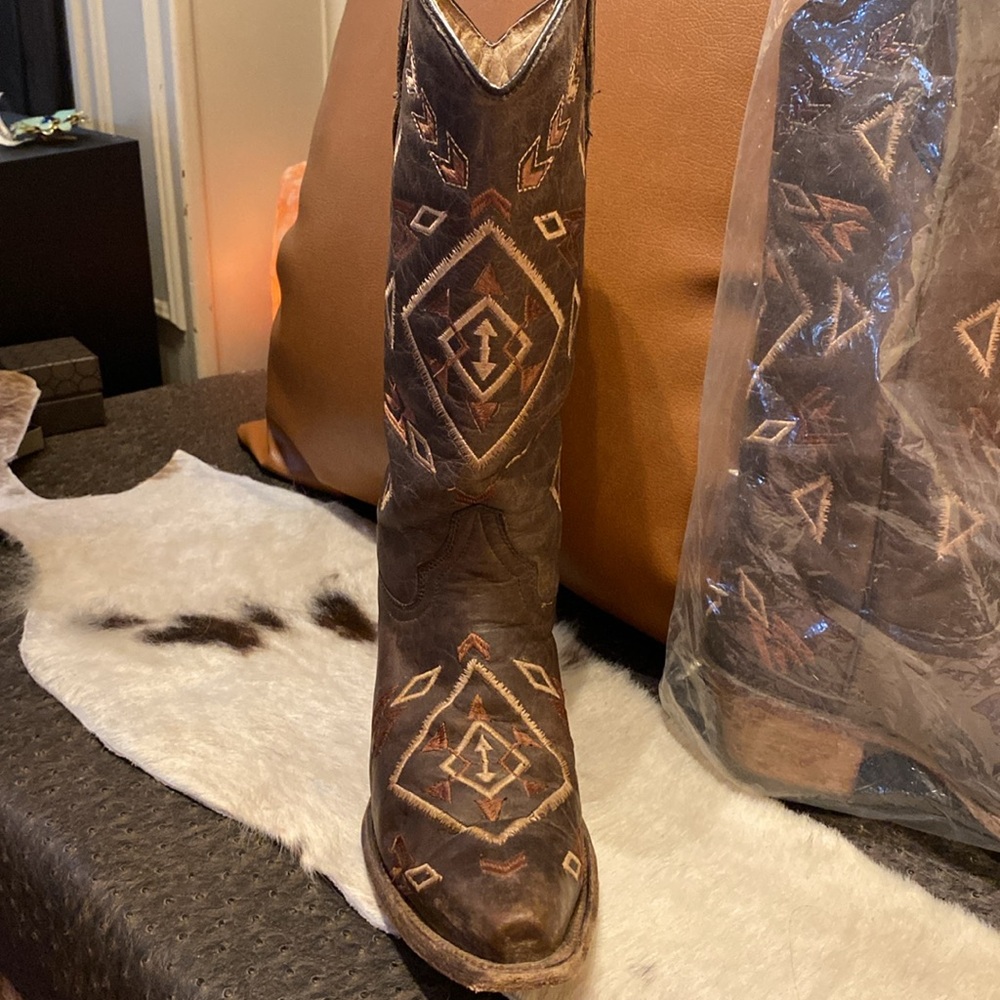 CIRCLE G Women’s Cowboy Boots Western Aztec Pattern Brown Pointed Toe - Picture 9 of 12